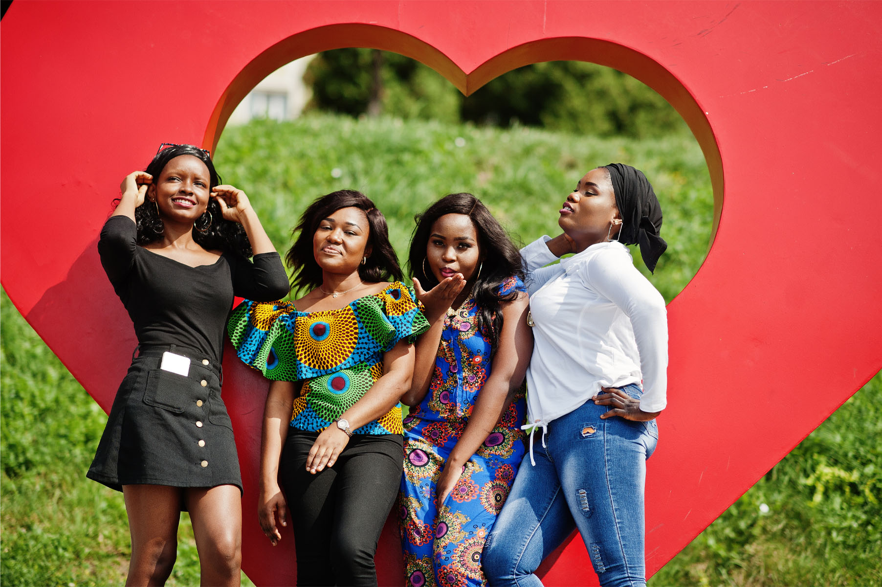 Roommate Love: Celebrating Valentine’s Day With Your Res Besties